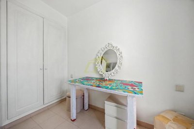 Excellent 2 Bedroom Apartment near beach and town centre in Playa Blanca