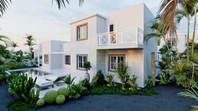 New build villa with private pool, completing April 2027