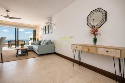 Exclusive Puerto Calero home near marina and amenities.