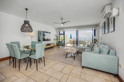 Exclusive Puerto Calero home near marina and amenities.