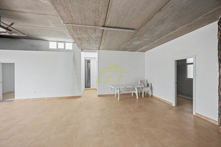 Image No.16-3 Bed Villa for sale