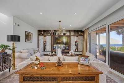 Luxury Villa in Puerto Calero with Panoramic Sea Views & Heated Pool