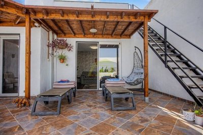 Fully renovated 3 bedroom, 2 bathroom bungalow with panoramic views