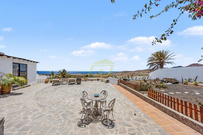 Image No.29-6 Bed Villa for sale