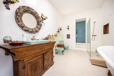 Traditional Canarian Property with Guest Apartments and Panoramic Sea Views