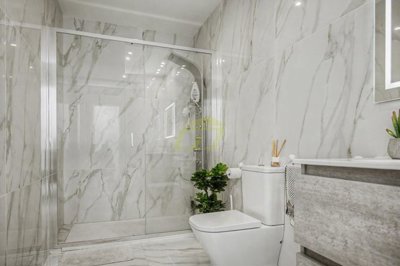 Refurbished Apartment with Large Private Terrace