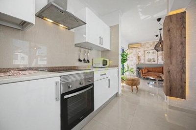 Playa Blanca villa with pool, garage and investment potential