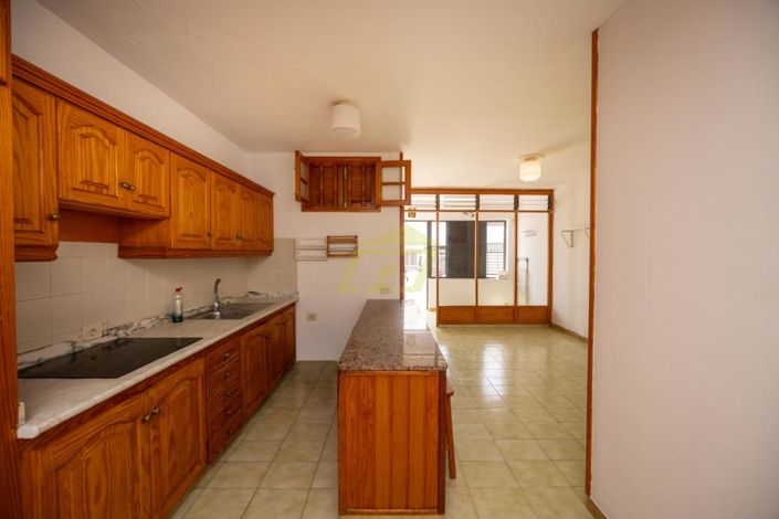 Image No.7-2 Bed Commercial for sale