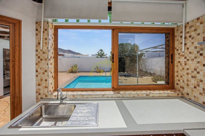 Image No.8-3 Bed Villa for sale