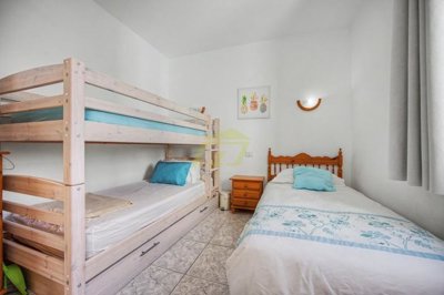 Frontline property with sea views and communal pool