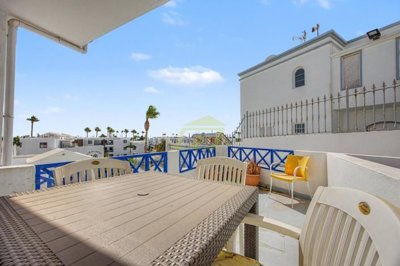 An immaculate property with outdoor space close to the beach in Puerto del Carmen