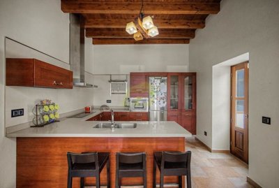Exclusive refurbished villa in Tinajo