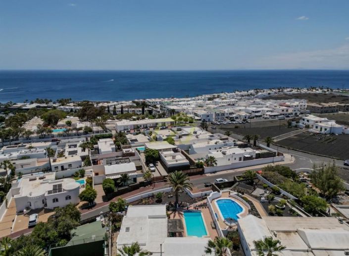 Image No.2-3 Bed Villa for sale