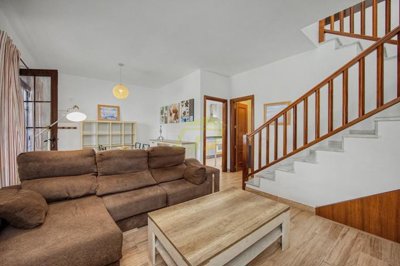 Well-Presented Two-Bedroom Duplex with Private Outdoor Areas