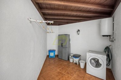 Well-Presented Two-Bedroom Duplex with Private Outdoor Areas