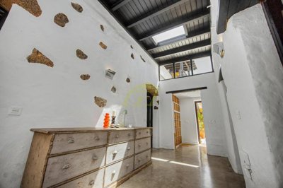 Charming Rural Retreat with Character, Outdoor Spaces and Guest Potential