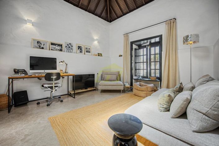 Image No.6-3 Bed Villa for sale
