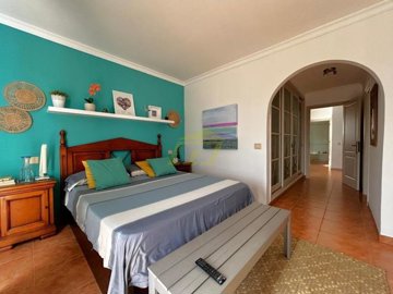 Beautiful 3 Bedroom Duplex with Terrace & Parking in Costa Teguise