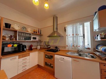 Beautiful 3 Bedroom Duplex with Terrace & Parking in Costa Teguise