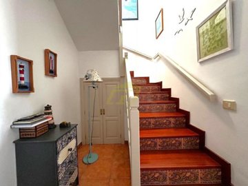 Beautiful 3 Bedroom Duplex with Terrace & Parking in Costa Teguise