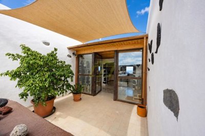Unique Off Grid Finca with Panoramic Views on 10000 sqm plot
