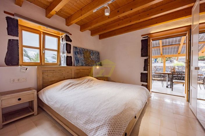 Image No.21-3 Bed Villa for sale