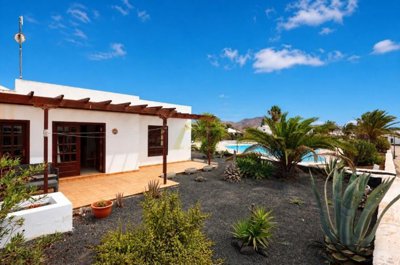Residential Living with Communal Pool and Mountain Views