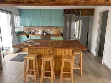 Bungalow with Views in Famara