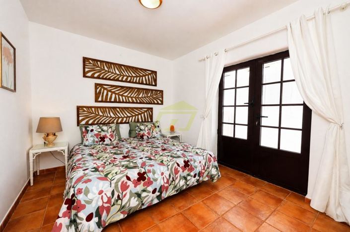 Image No.12-2 Bed Bungalow for sale