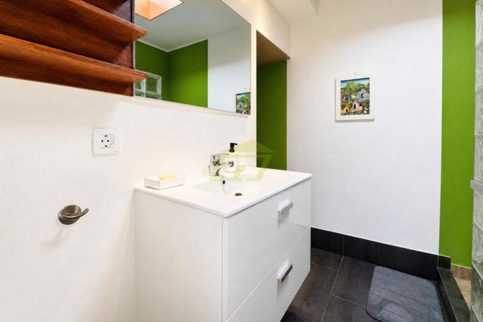 Image No.19-2 Bed Bungalow for sale