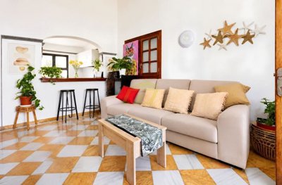 Six Bedroom Villa Complex with Private and Communal Pools in Playa Blanca