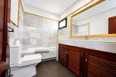 Six Bedroom Villa Complex with Private and Communal Pools in Playa Blanca