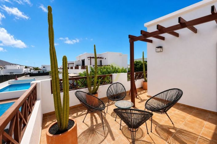 Image No.12-3 Bed Villa for sale