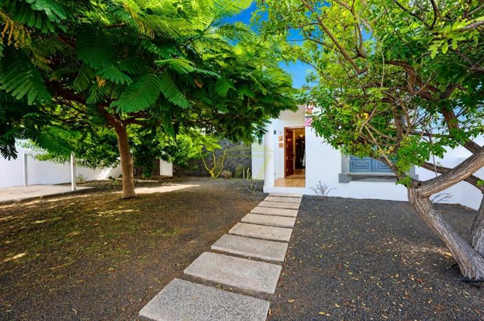 Image No.21-3 Bed Villa for sale