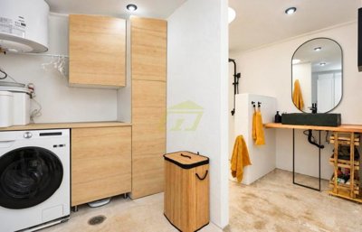 Renovated Detached Home with Private Pool and Spacious Gardens in Oasis de Nazaret