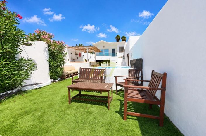 Image No.21-2 Bed Villa for sale