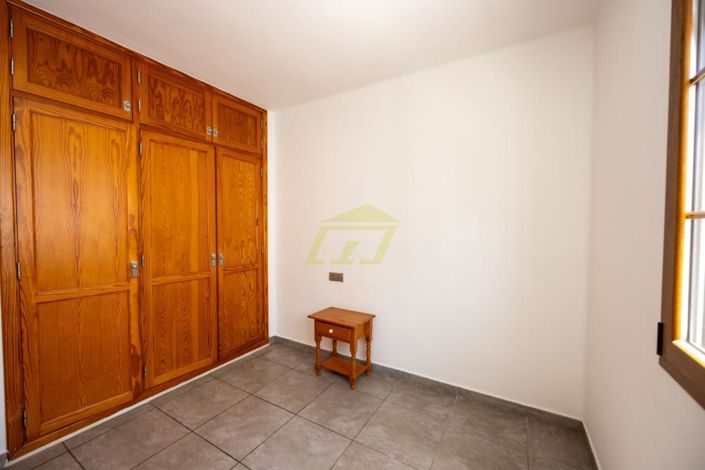 Image No.9-3 Bed Villa for sale