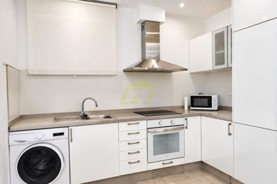 Spacious 2 bedroom apartment in fantastic complex in frontline Puerto del Carmen