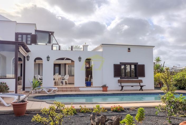 Image No.15-4 Bed Villa for sale