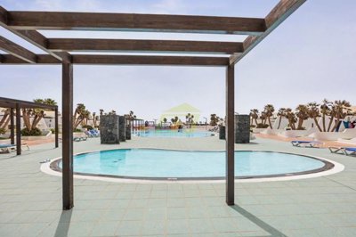 1 bedroom apartment on holiday resort with communal pools and facilities including a private lagoon