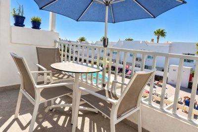 Turnkey Top Floor Apartment with Pool and South-Facing Balcony