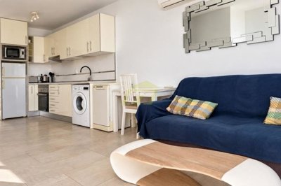 Turnkey Top Floor Apartment with Pool and South-Facing Balcony