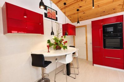 Outstanding property with spectacular seaviews