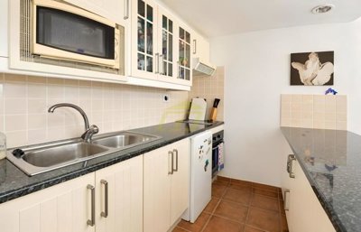 Spacious First Floor Apartment with Communal Pool