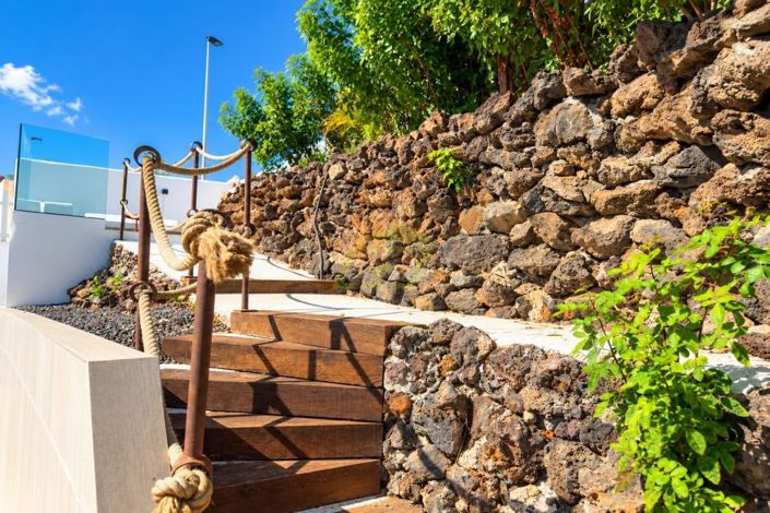 Image No.6-5 Bed Villa for sale