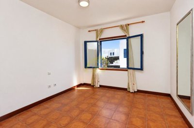 3 Bed Duplex with Harbour Views in Arrecife