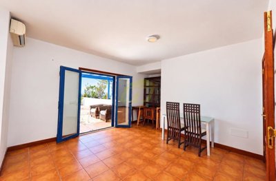 3 Bed Duplex with Harbour Views in Arrecife