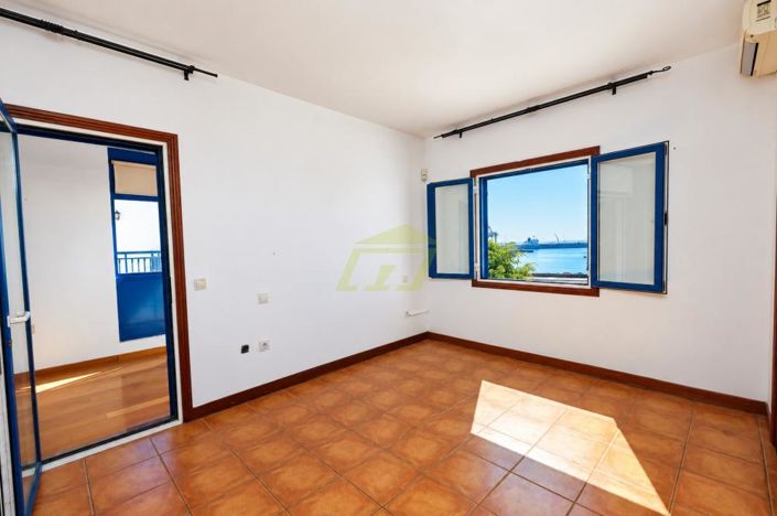 Image No.8-3 Bed Villa for sale