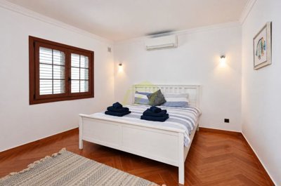Stylish Villa with Private Pool and Beautiful Sea Views