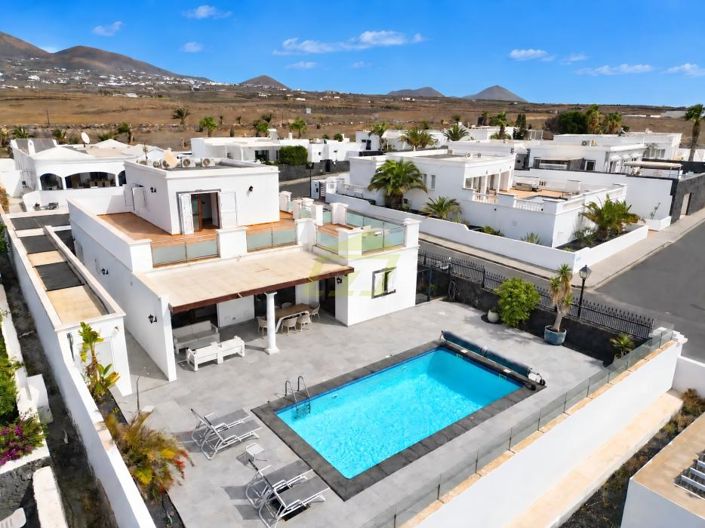 Image No.22-4 Bed Villa for sale